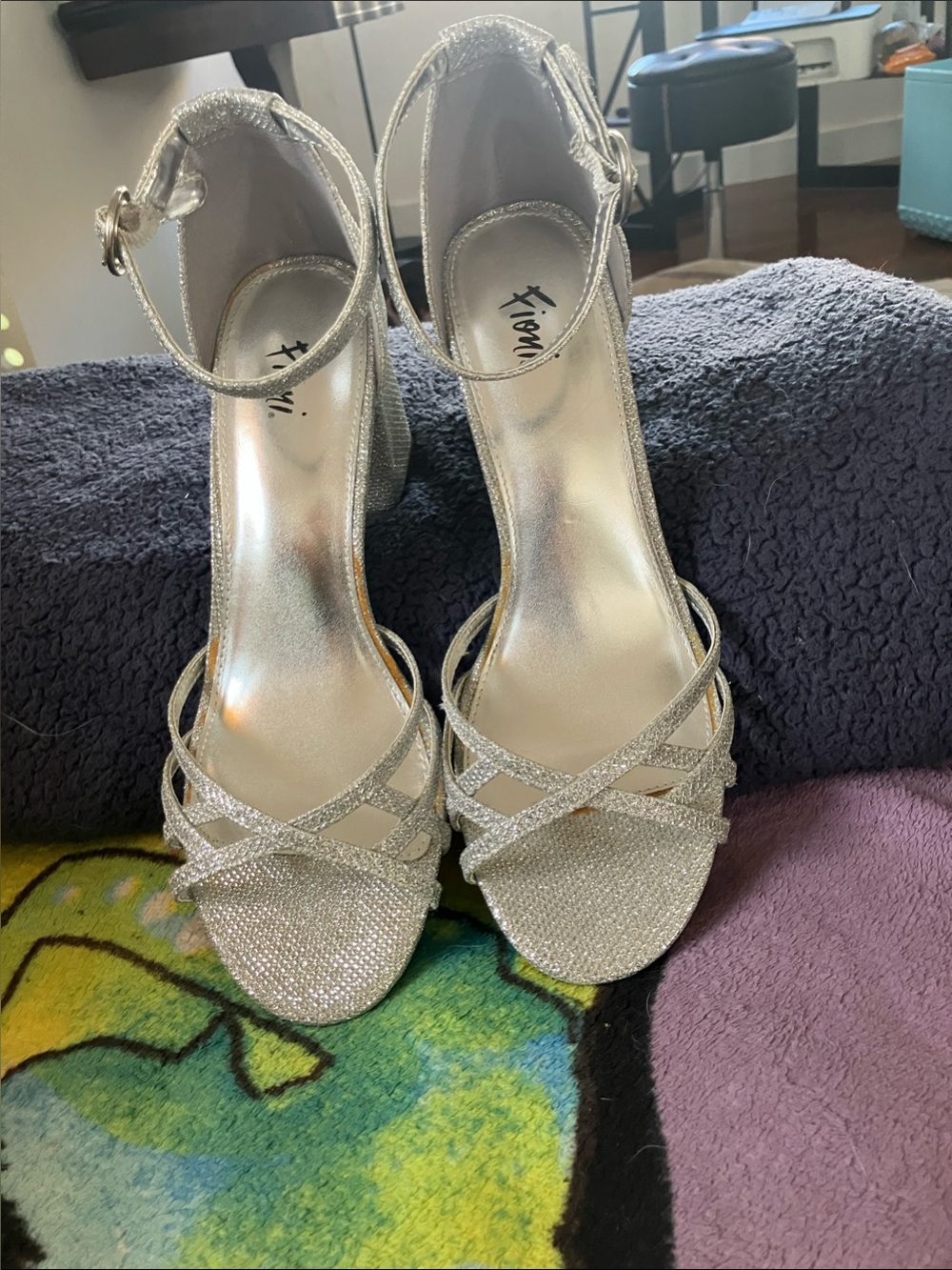 FIONI Clothing Shimmery Silver Crisscross Block Heel Sandals with Ankle Strap
